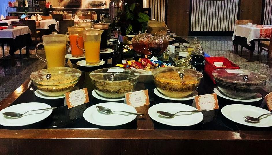 Palace Hotel & Spa - Termas De Sao Vicente Penafiel Ngoại thất bức ảnh