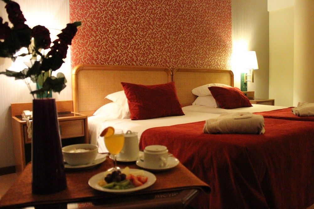 Palace Hotel & Spa - Termas De Sao Vicente Penafiel Ngoại thất bức ảnh